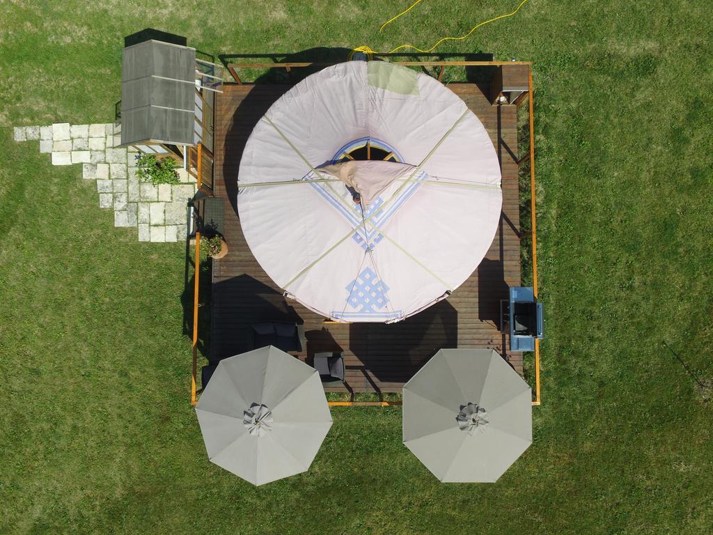 מלון Catignano Glamping Abruzzo - The Yurt מראה חיצוני תמונה